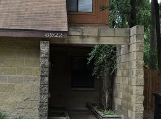 6922 SW 45th Ave, Gainesville, FL 32608