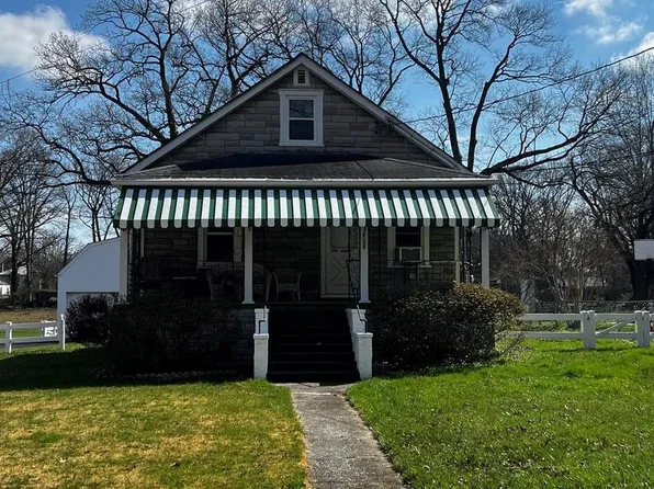 6129 Naval Ave, Lanham, MD 20706