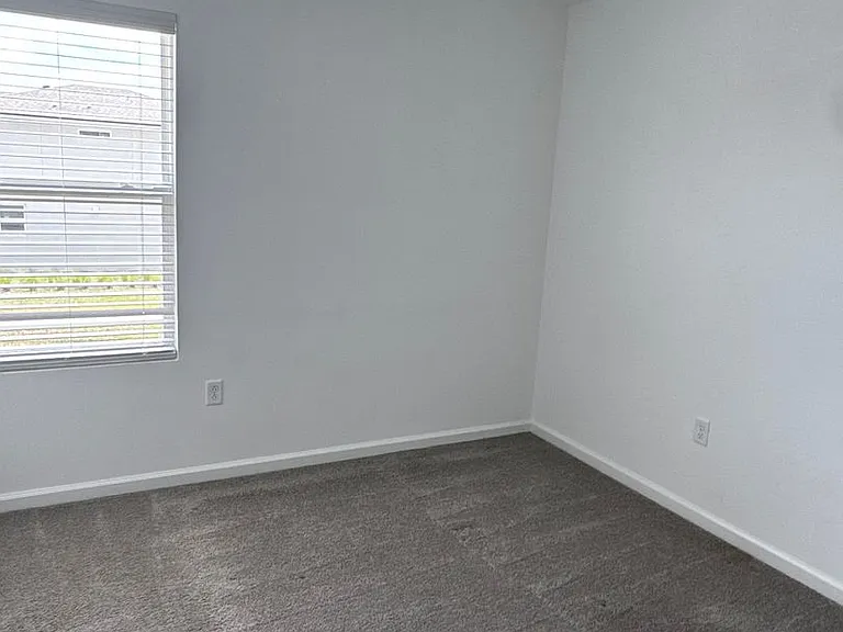 11777 Globe St — Photo 22