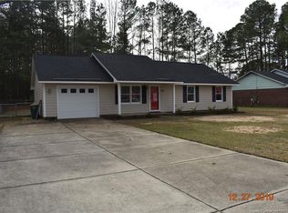 4319 Bridge St, Hope Mills, NC 28348