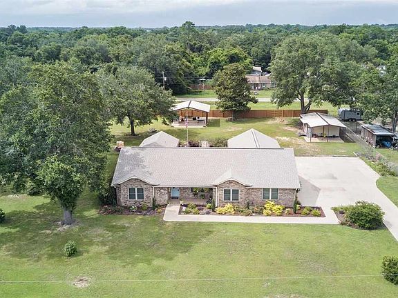 3rd image of 4144 Sheridan Dr