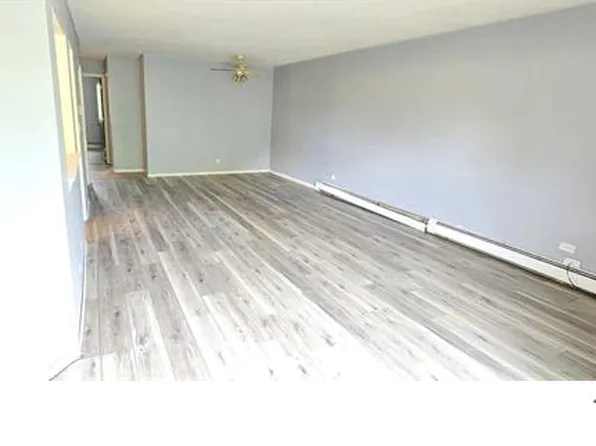 2504 Waterbury Dr #505, Woodridge, IL 60517