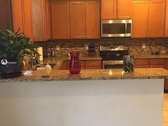 4th image of 8695 NW 98th Ave #8695