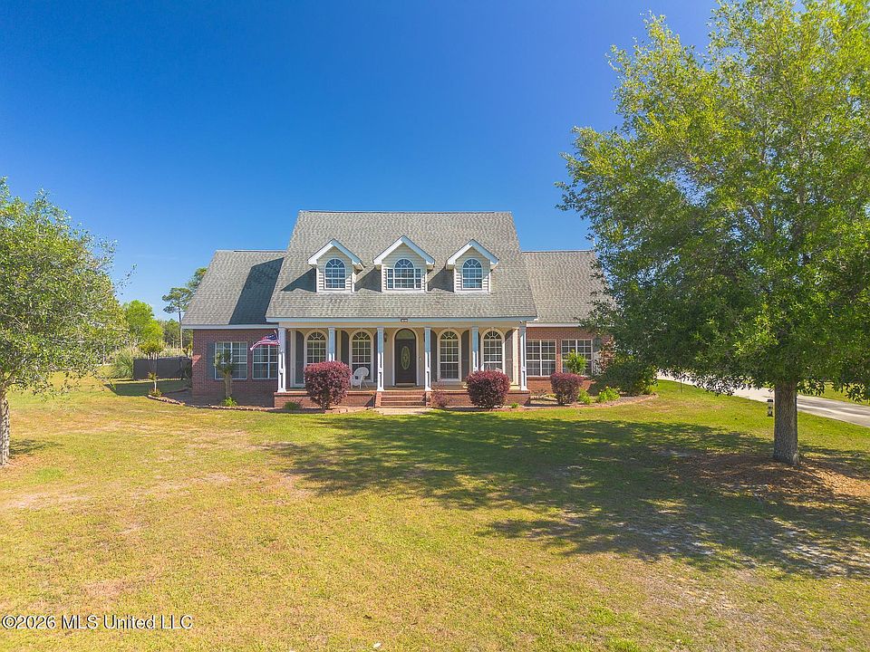 1st image of 19241 Hunter Dr