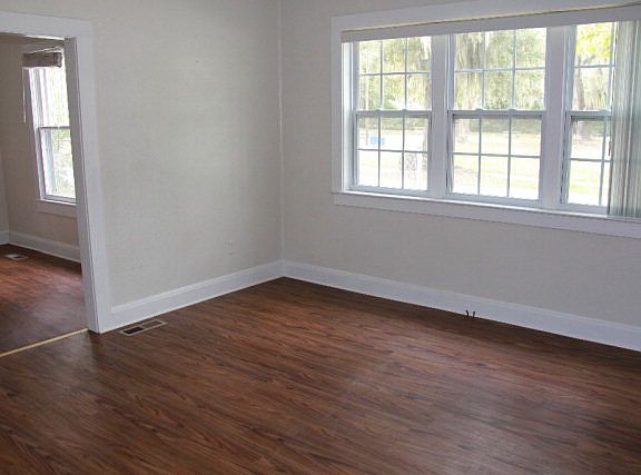 4th image of 1729 Niles Ave