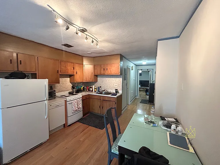 37 Garrison Rd #A — Photo 2