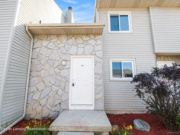 907 Registry Dr APT 125, Grand Ledge, MI 48837
