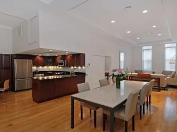 25 Murray St APT 5B, New York, NY 10007