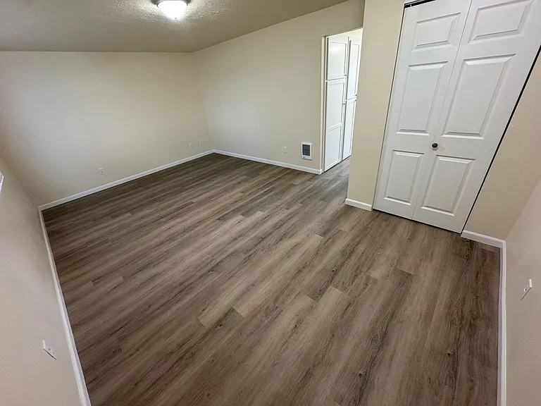 2215 Elm St SW — Photo 34