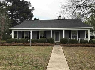 706 Shannon Ridge Dr, Bonaire, GA 31005