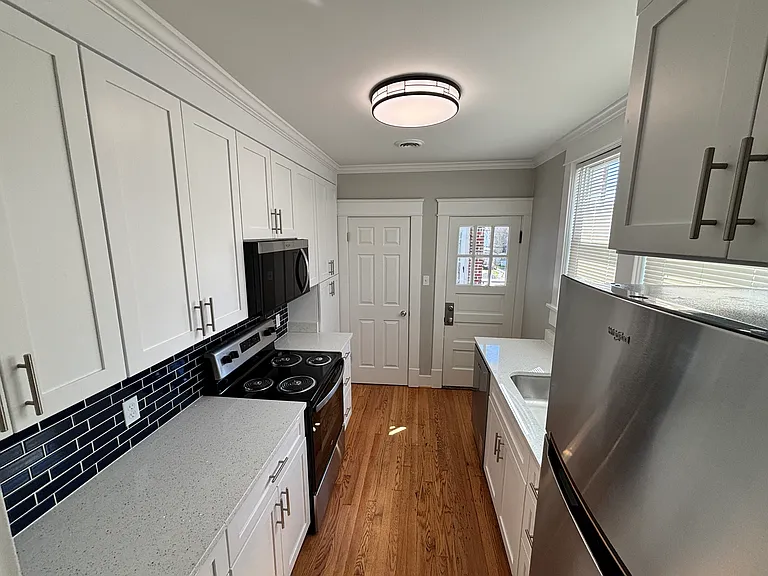203 Maryland Ave #2 — Photo 7