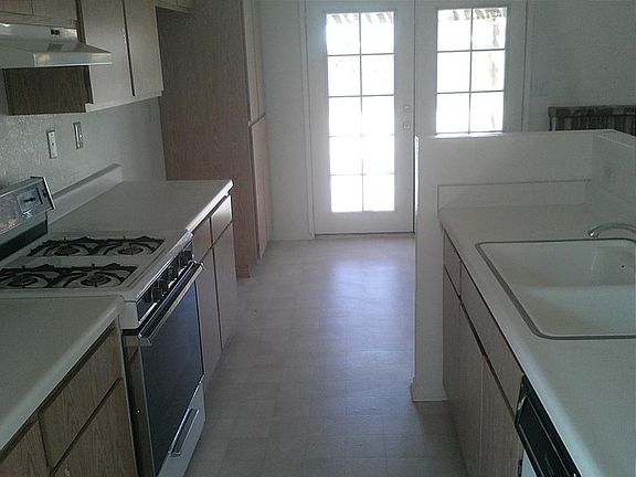 4th image of 11156 Palo Verde St
