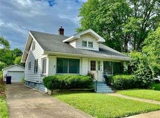 2712 College Ave, Terre Haute, IN 47803