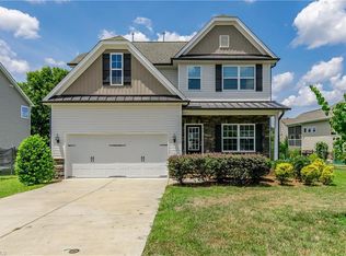 591 Grandview Dr, Graham, NC 27253