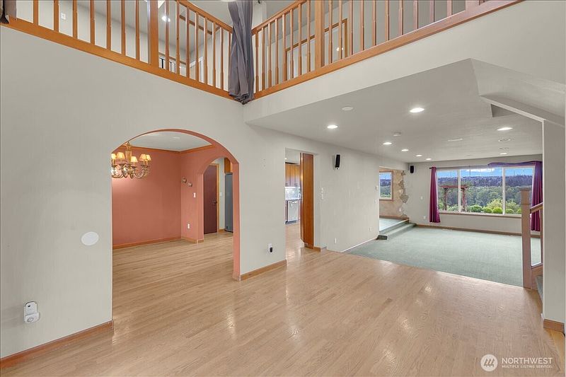 4th image of 5819 Northridge Drive