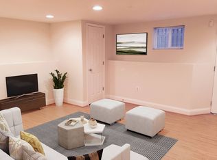 2803 Woodlawn Ave #1, Falls Church, VA 22042