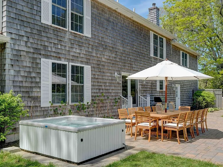 145 Damascus Rd — Photo 12
