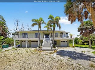 640 Oliva St, Sanibel, FL 33957