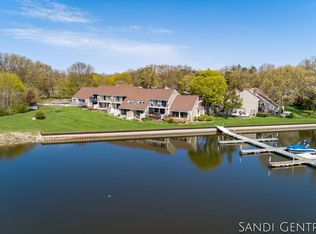 558 Wind Drift Ln #19, Spring Lake, MI 49456