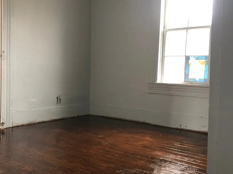 220 Drew Ave — Photo 5