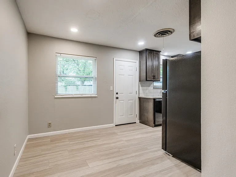 1612 Cherry Stone St — Photo 7