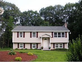 1st image of 25 Royal Ln