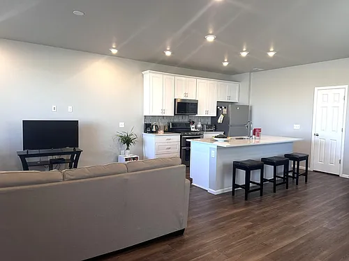 13943 Vispo Way Photo 1