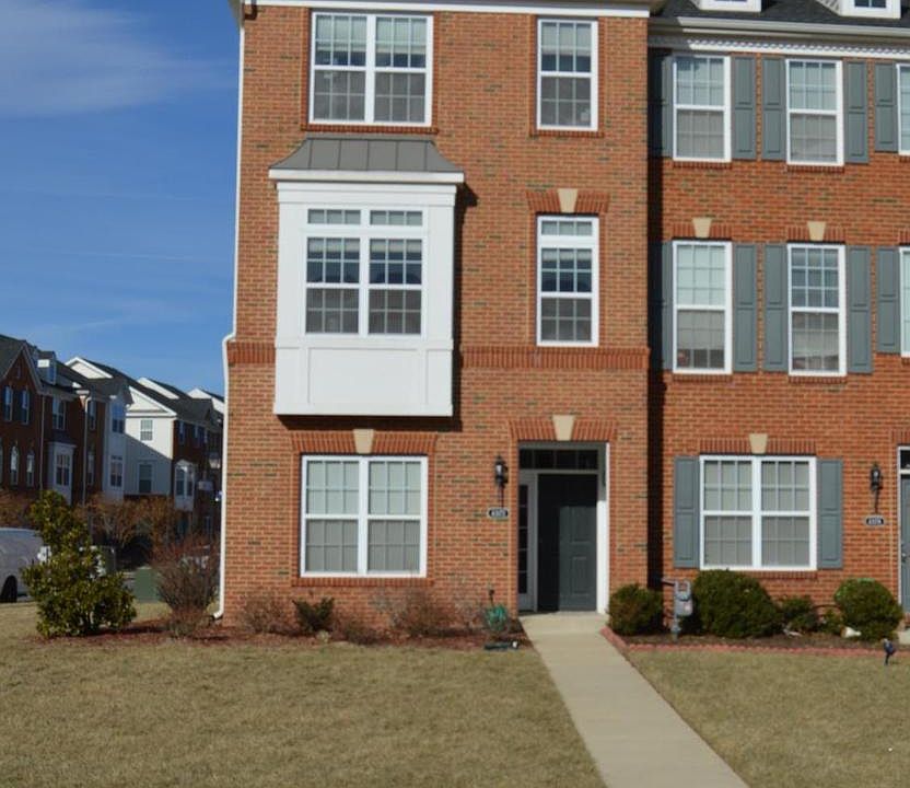 1st image of 43172 Loudoun Reserve Dr