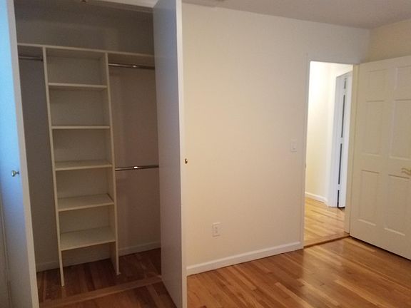3rd image of 92 Dutchess Ave