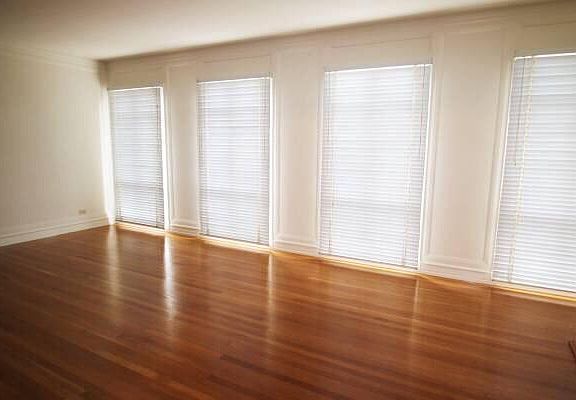 3rd image of 37 Clayton St
