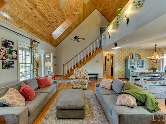5th image of 1293 Narrows Ln