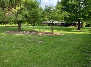 649 W State St #645, Pendleton, IN 46064