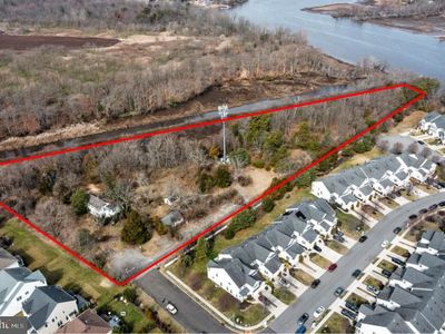 100 Wave Rd, Mount Laurel, NJ, 08054