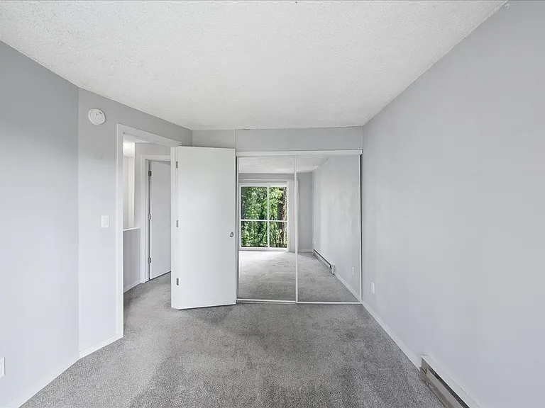 5023-5033 SW Pasadena St #5027 — Photo 7