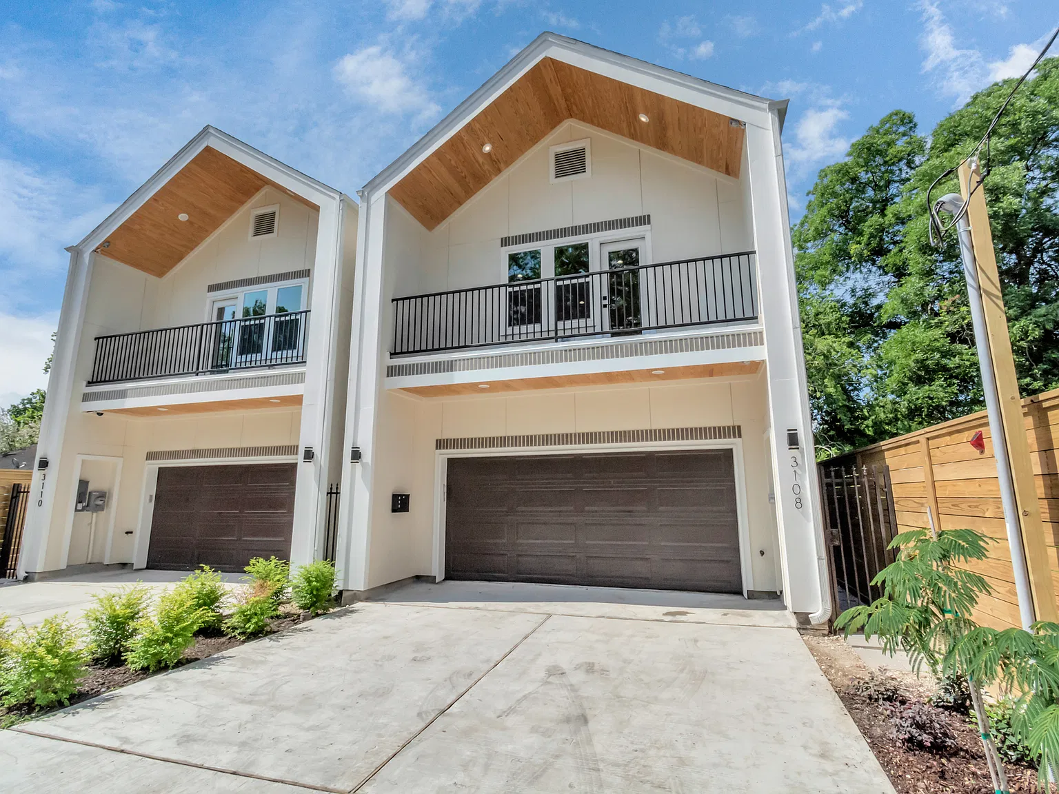 4 bed, 3.5 bath, 1967 sqft, $3,400 — Photo 2