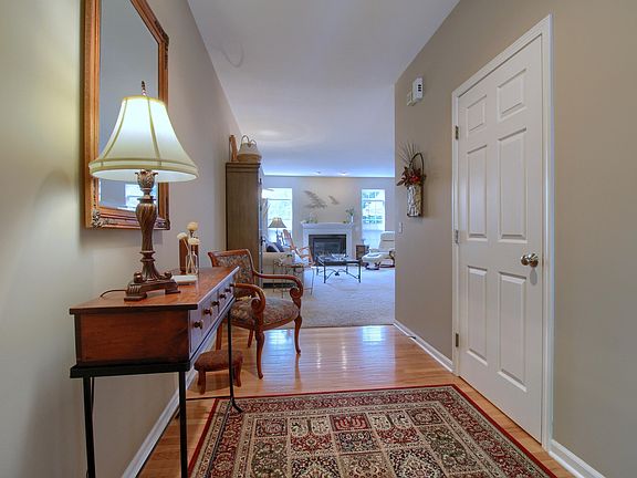 2nd image of 5565 Gallery Park Dr