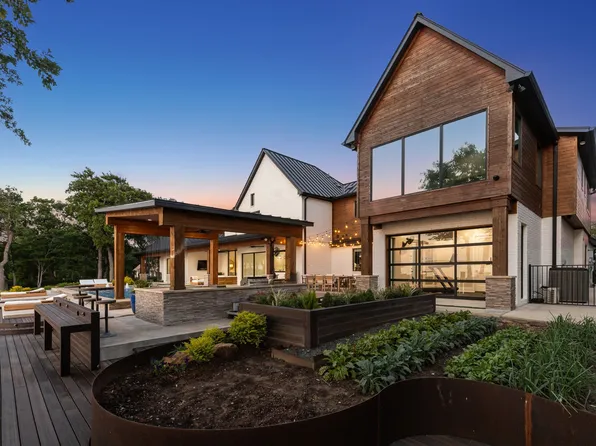 1210 Emerald Sound Blvd, Oak Pt, TX 75068