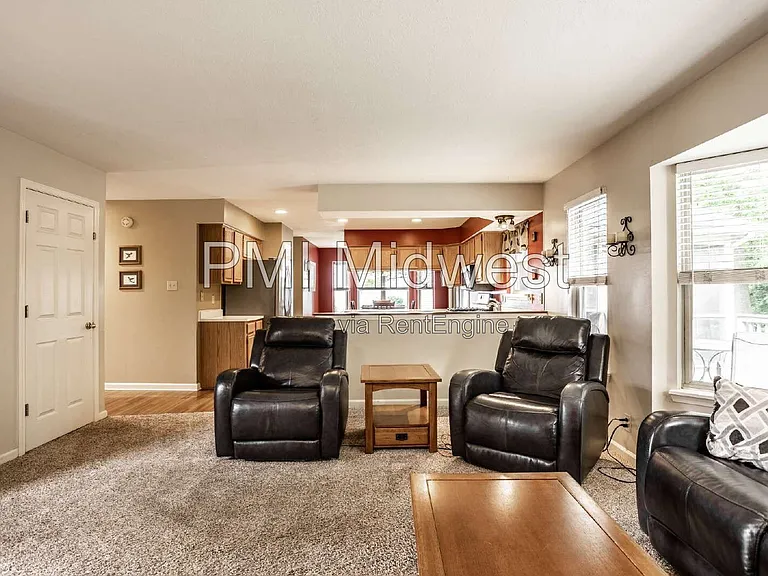 3712 Kinnett Ln — Photo 6