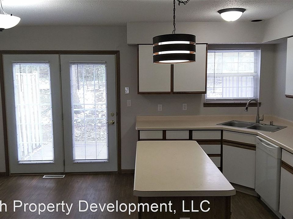 N34W23311 Hunters Ct APT 104, Pewaukee, WI 53072 Zillow