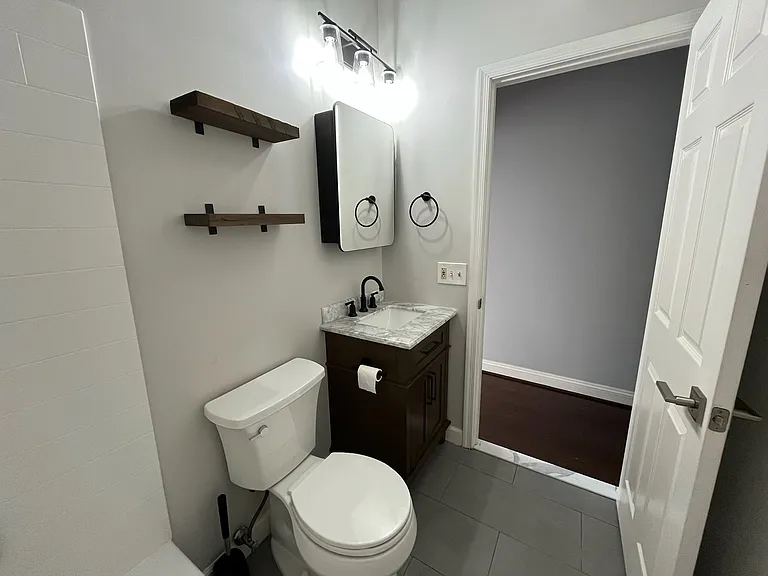 820 E Fort Ave — Photo 20