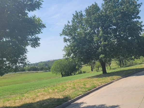 0 Stoneridge Dr, Junction City, KS 66441