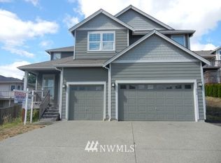 256 E Barlow Ct E, Bremerton, WA 98310