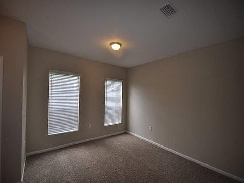 3rd image of 209 Saint Lucie Way