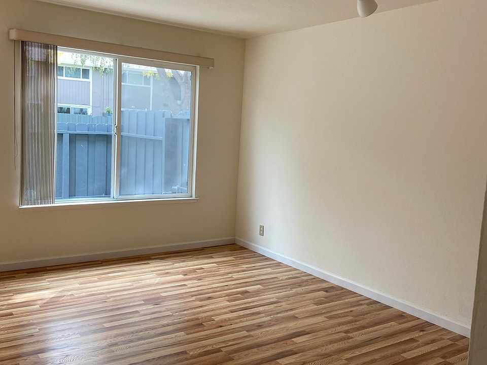 1st image of 4540 Caraway Ct