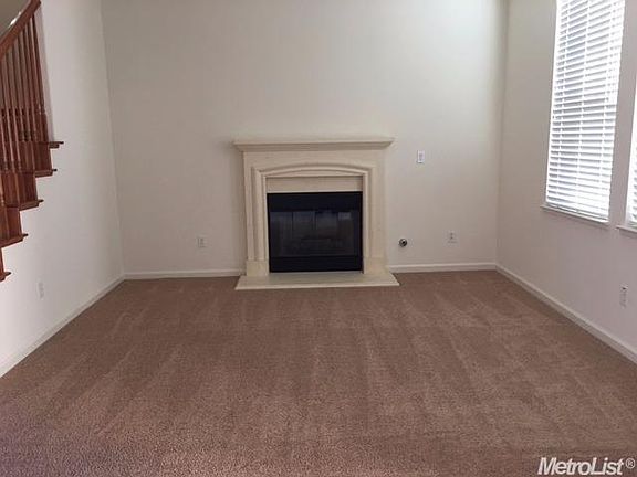 3rd image of 3761 Armando Ct