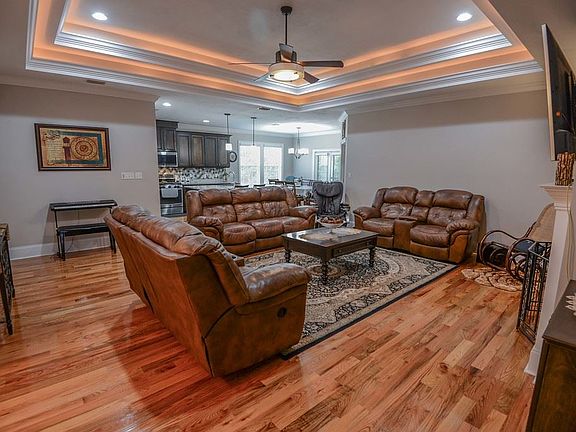 5th image of 2517 Capstone Dr
