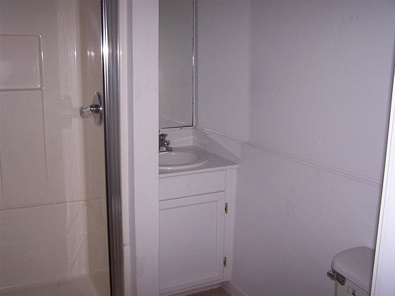 4th image of 1409 Heatley Dr
