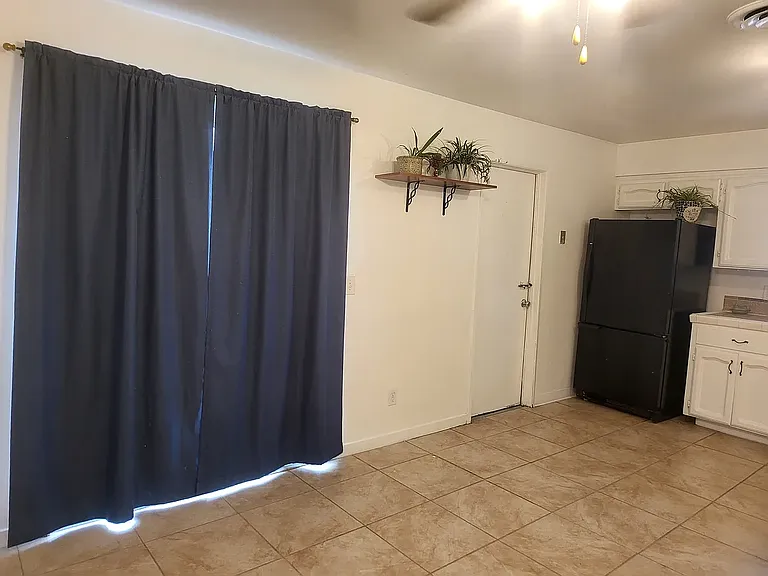 1019 S Demaree St — Photo 38