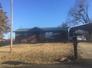 503 S Railroad St, Poteau, OK 74953