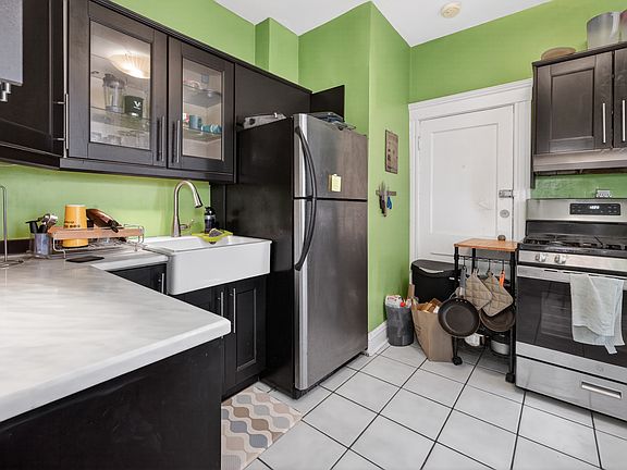 2nd image of 65 Lanark Rd APT 5